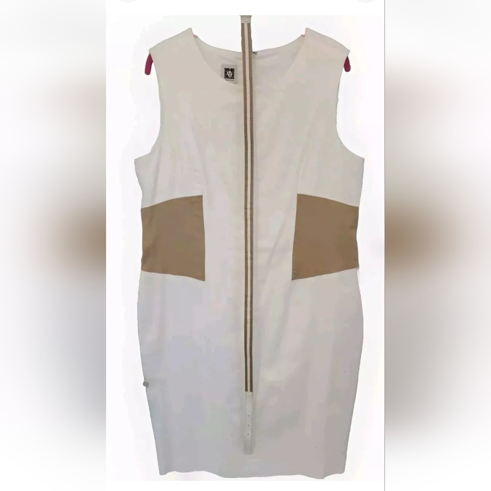 Anne Klein White and Tan Sheath Dress Sleeveless Crew Neck